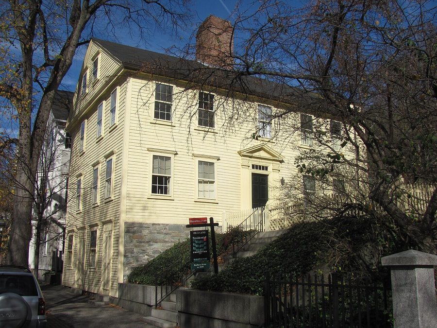 135 Benefit Street showing cellar wall, Providence RI.jpg